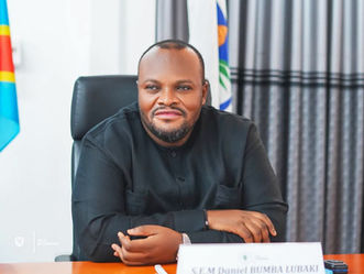 KINSHASA : le Gouverneur de la ville de Kinshasa ordonne digitalisation de la la « taxe de stationnement » à travers la capitale congolaise