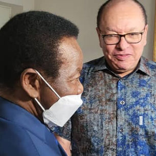 Assemblée Nationale : Christophe Mboso en tête-à-tête avec Léon Kengo