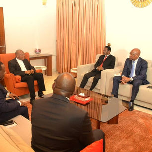 Chefs de corps et animateurs d’institutions reçus en audience par le cardinal Ambongo.