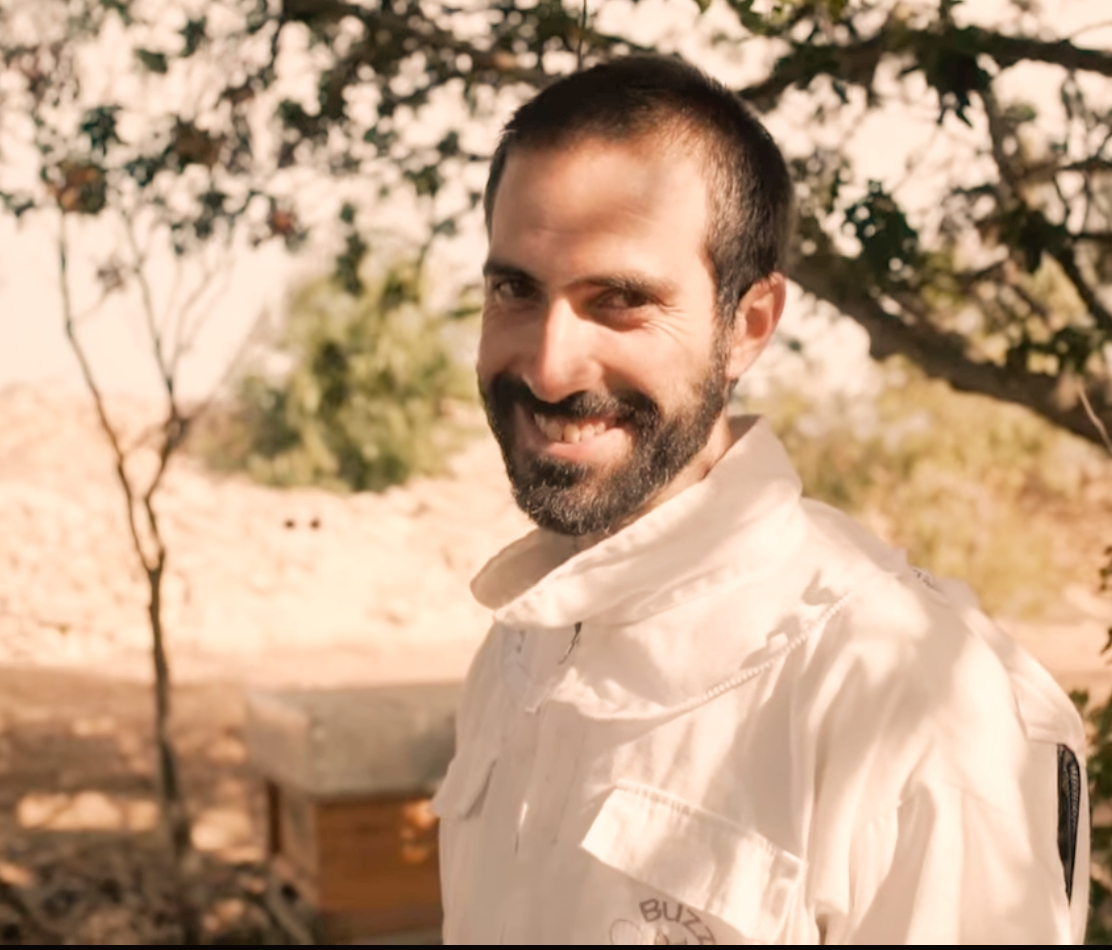 Screenshot 2025-08-17 at 15.19_edited.jpg