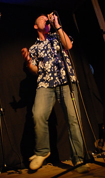 Double Bob en concert au Théatre du Cerisier