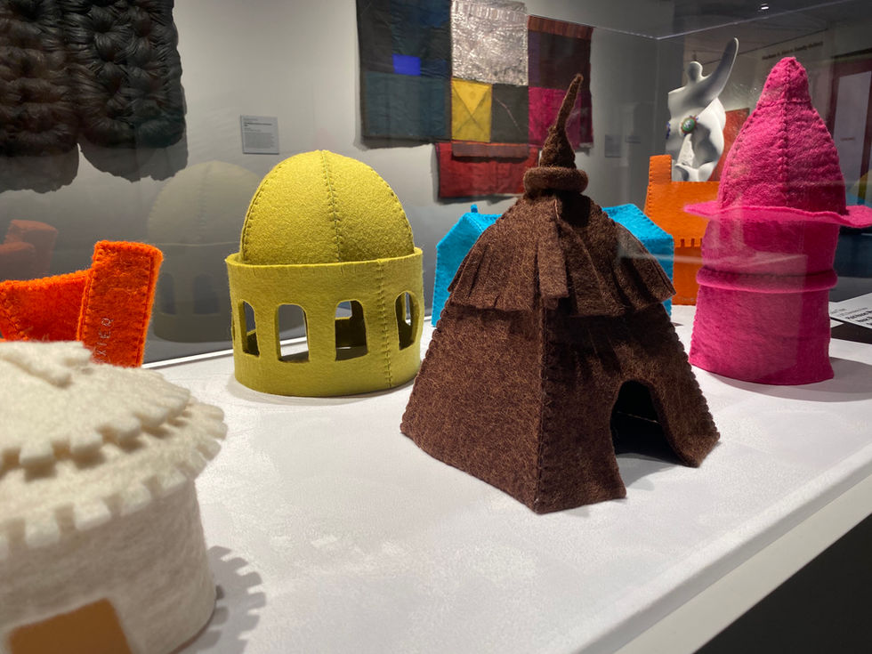 Laure Tixier - Plaid Houses (Maquettes), 2005-2011