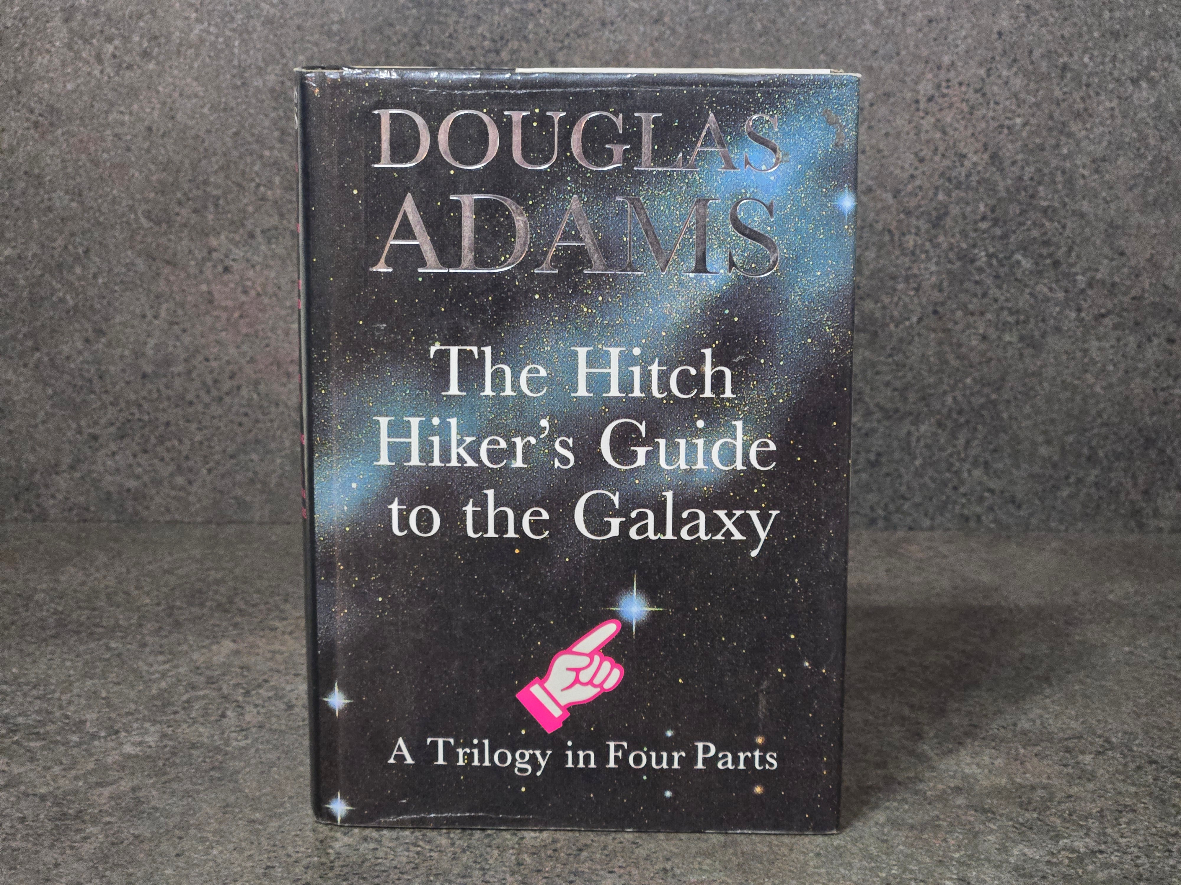 The Hitchhiker's Guide To The Galaxy Douglas Adams Vintage 1993 Omnibus
