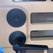 picky locksmith screen door lock change .jpeg