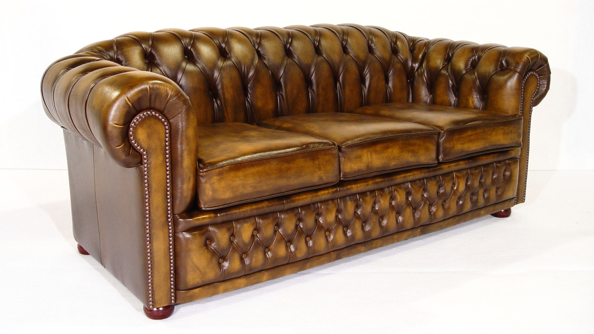 Kendal 2 Seater Chesterfield Sofa