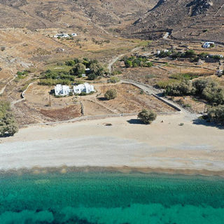 Maison Poseidon à Ganema sur la plage de Serifos