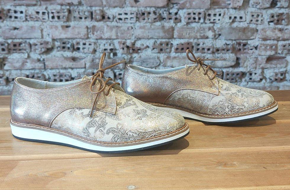 Thumbnail: Super Comfort Oscar Shoes - Shiny Brown