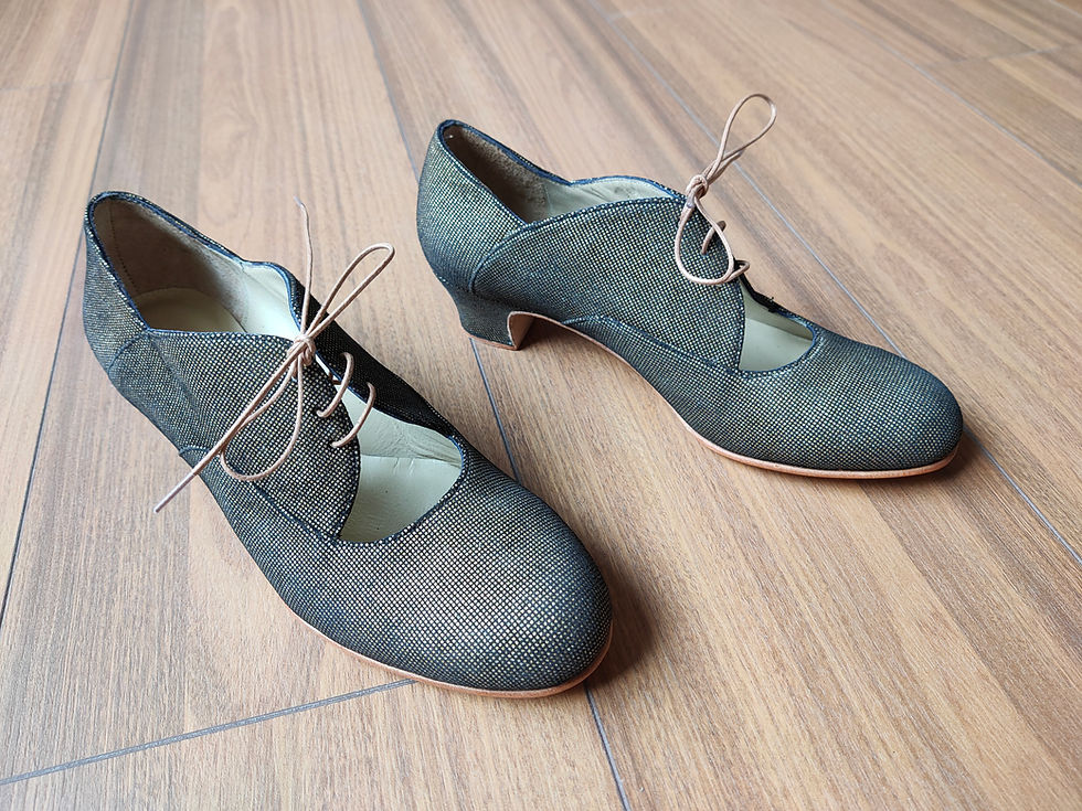 Thumbnail: Royal Shoes