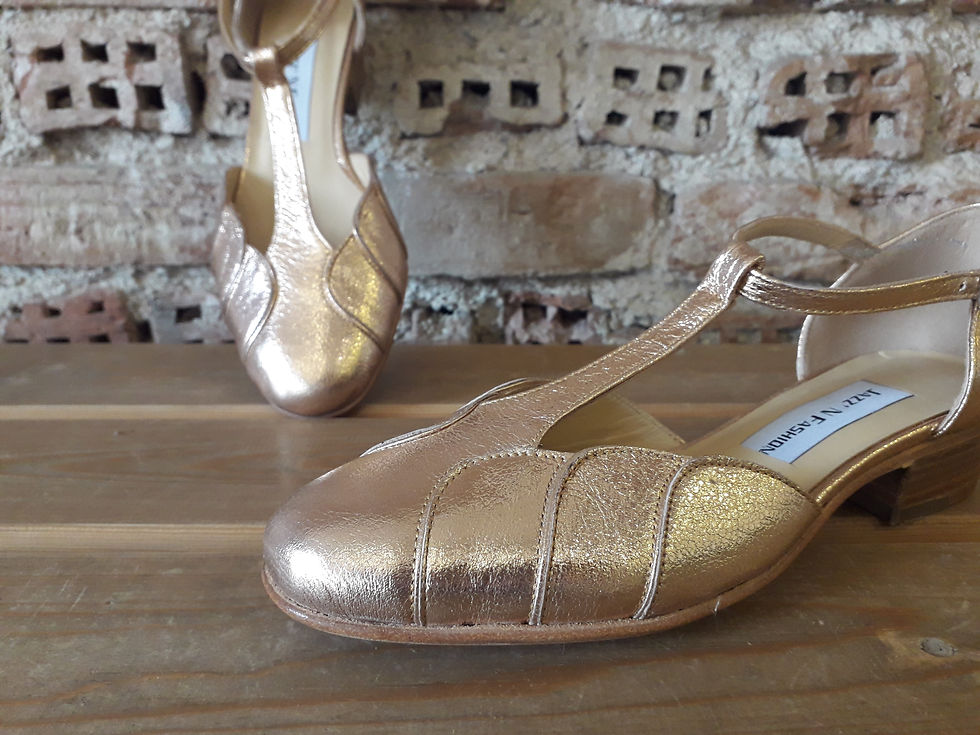 Thumbnail: Hellenistic Shoes - Custom Colors