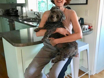 Mystery Writer Autumn Doerr with a Cute Dog!