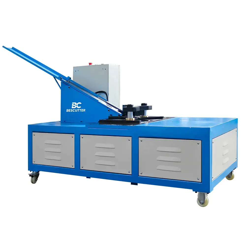 TDF corner installation machine
