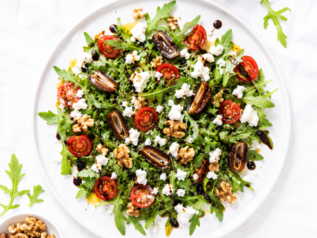 Roka, Ceviz & Feta Salatası — Hurmalı