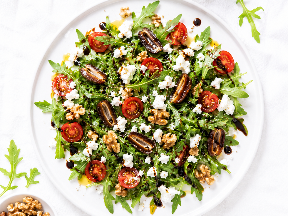 Roka, Ceviz & Feta Salatası — Hurmalı
