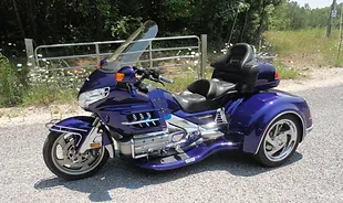 2002 Illusion Blue Honda Goldwing 1800 With Csc Viper Conversion 2002 Illusion Blue Honda Goldwing 1800 With Csc Viper Conversion