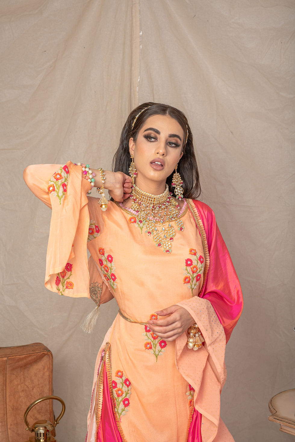 Thumbnail: The Khubsoorat choker with earrings