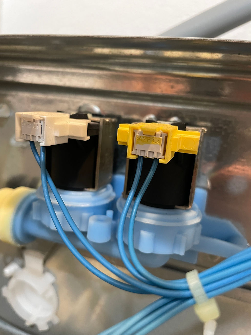 💦 Whirlpool Washer Water Valve Replacement in Bel Air