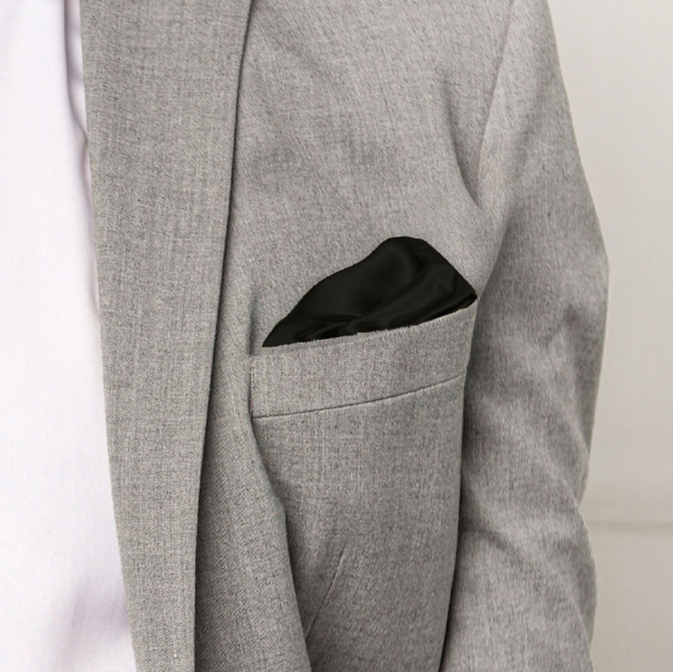 Miniaturbild: Black satin pocket square styled in a grey suit jacket