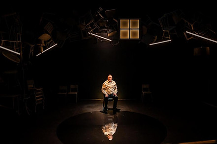 Sean Kingsley - Bindweed - Mercury Theatre - Photo by Will Green.jpg.article-962.jpg