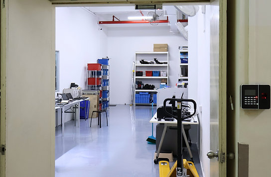 Service Centre (front).png