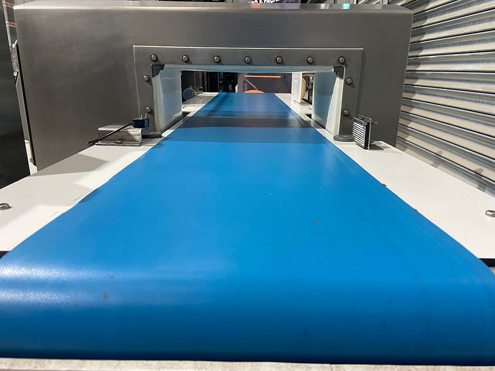 Thumbnail: Safeline Signature 30H Metal Detector 360x120 - FULL RETAIL SPEC