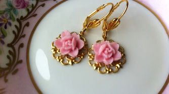 Brand Accessories3 - women
