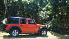 Kalapana 4-door Jeep Wrangler convertible soft top-  Big Island Jeep Rental - 4x4 Rental f