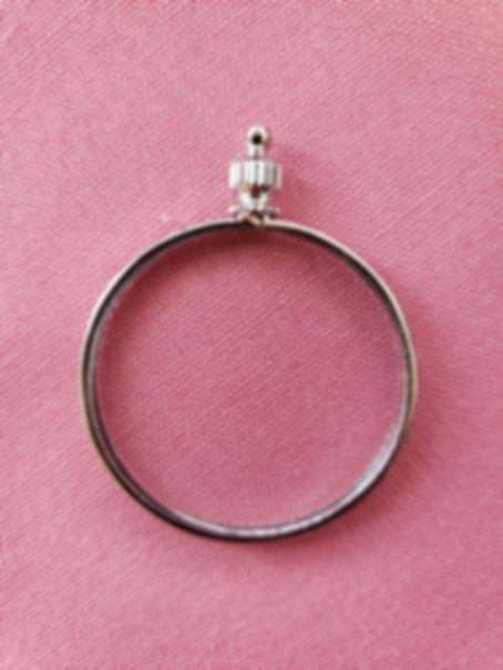 Round Photo Ball Embellishment