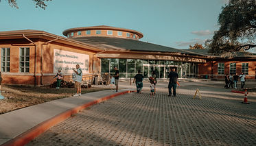 El progreso memorial library.JPG
