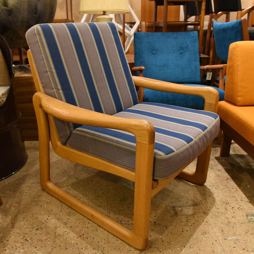 Thumbnail: Vintage Deck Chair