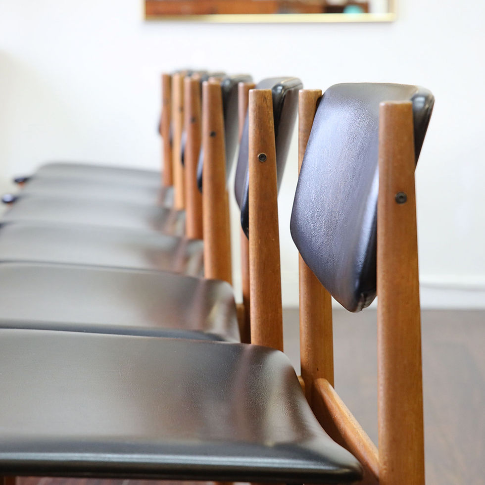 섬네일: Set of 6 Danish Teak Model 197 Dining Chairs by Finn Juhl for France & Son