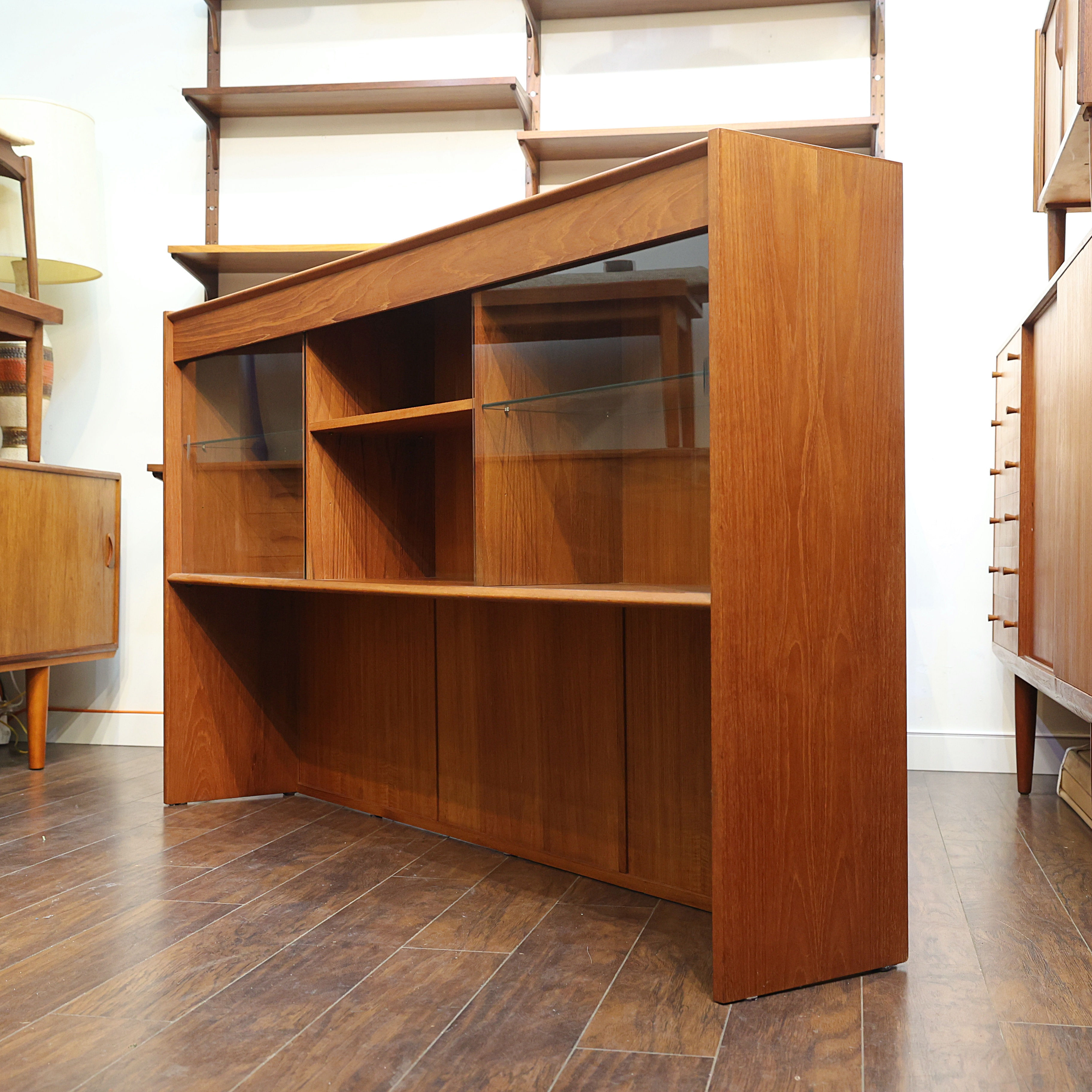 Vintage MCM Teak Display/Shelving Unit