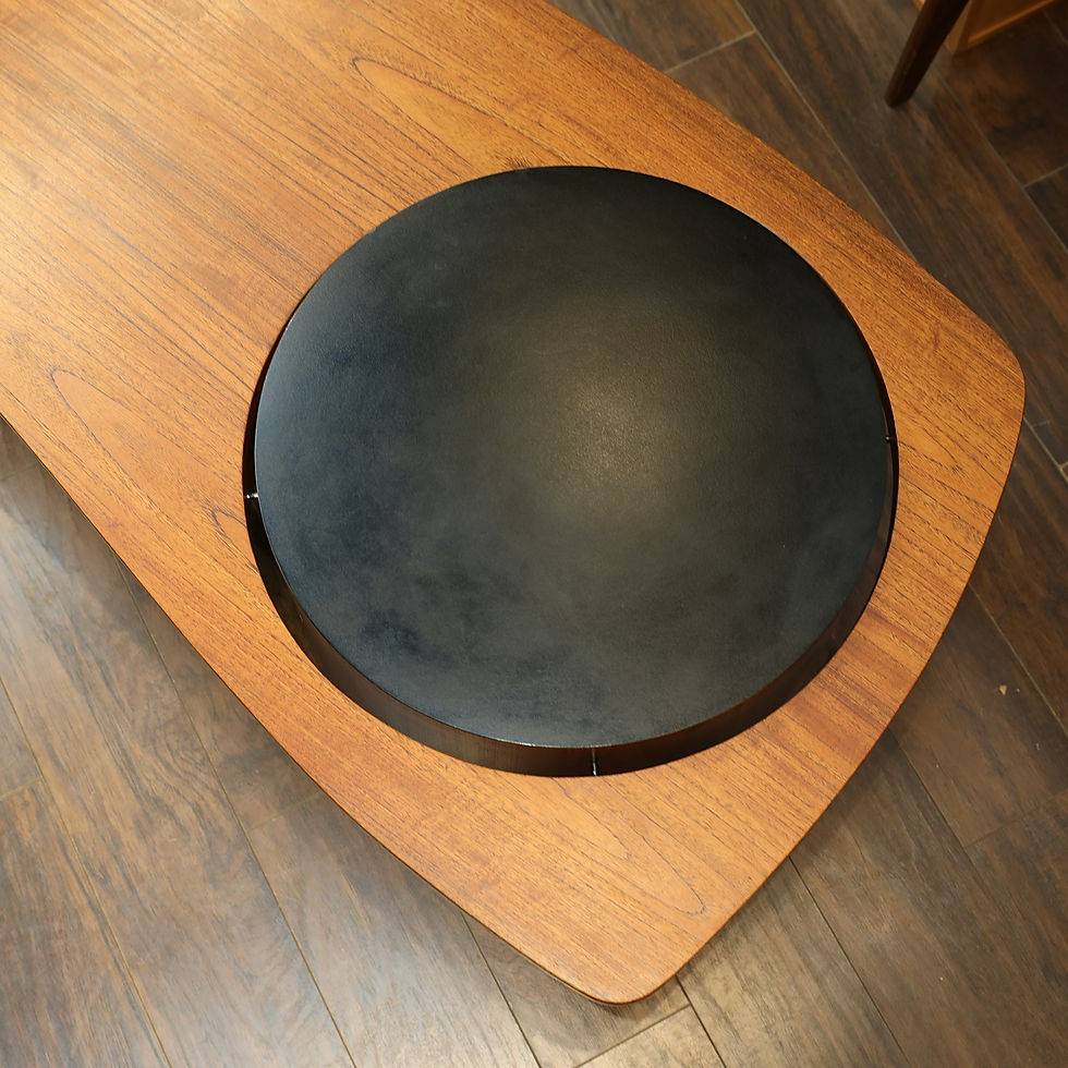 섬네일: Iconic Canadian MCM Teak Coffee Table by RS Associates