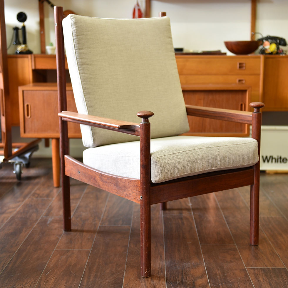 Thumbnail: Vintage Norwegian Rosewood Lounge Chair by Torbjørn Afdal for Sandv