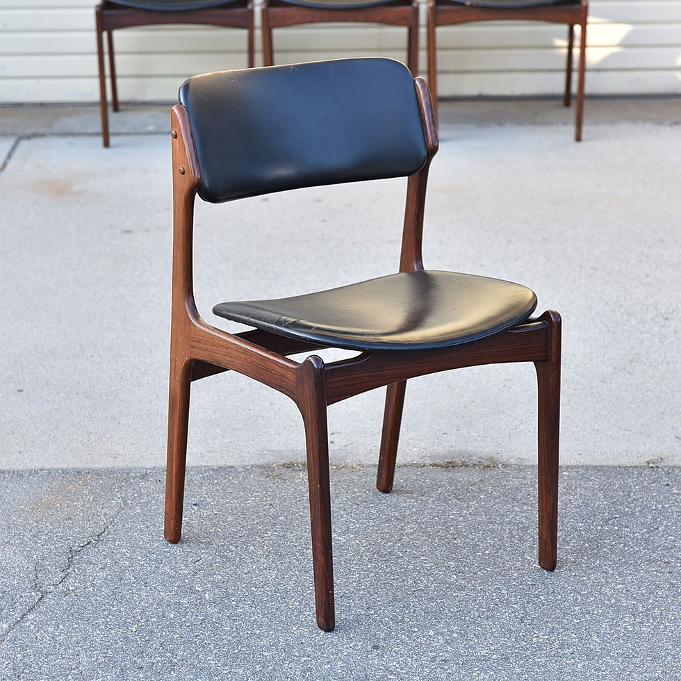 Thumbnail: Set of 4 Danish Modern Rosewood Dining Chairs by Erik Buch