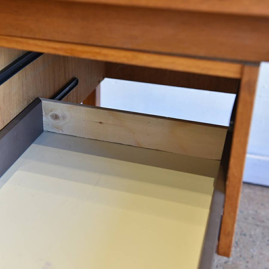 Thumbnail: Vintage Writing Desk