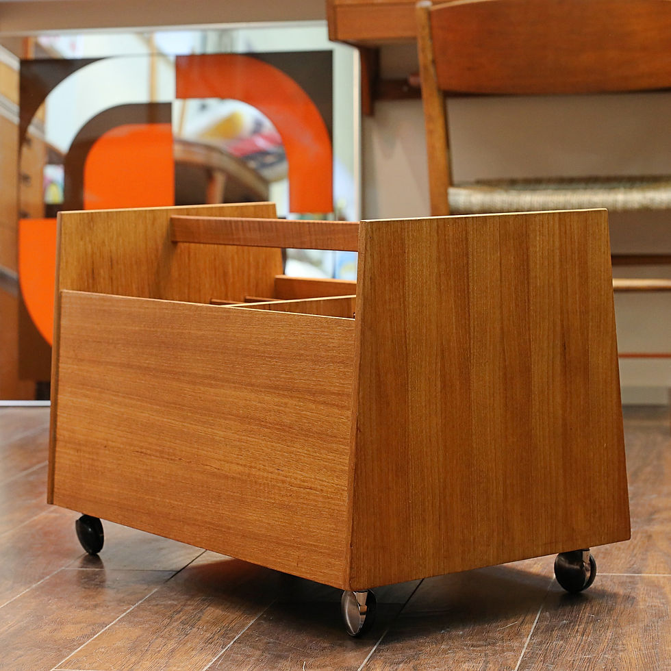 섬네일: Vintage MCM Teak Vinyl Records / Magazine Cart Rolf Hesland for Bruksbo