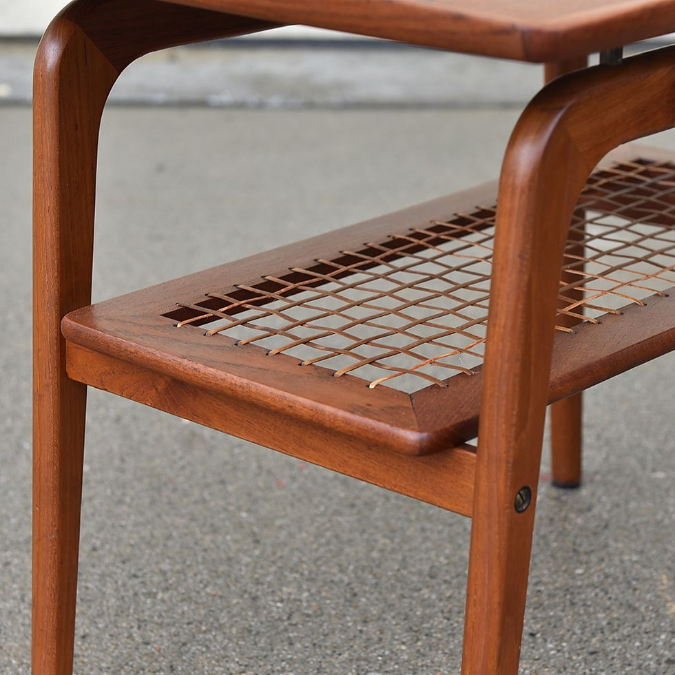 섬네일: Arne Hovmand Olsen Style Coffee Table