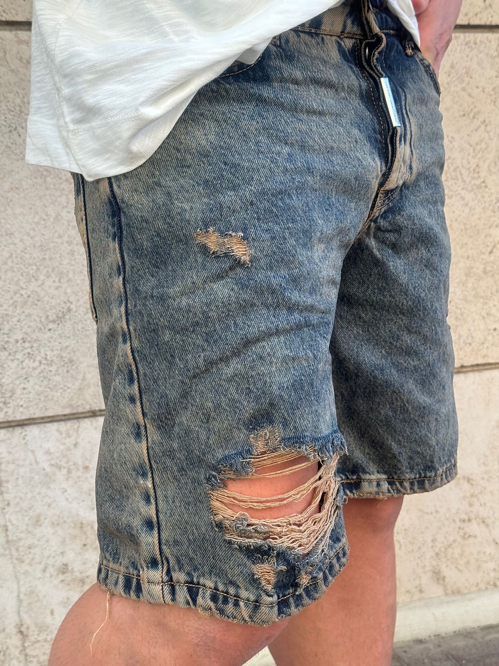 Miniatura: Short 3030