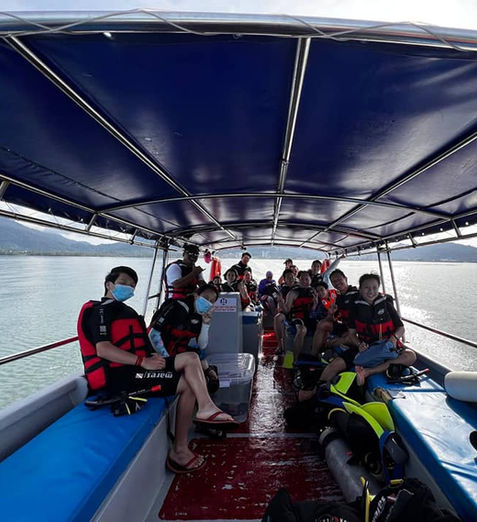 small group snorkeling langkawi boat trip pulau payar comfortable guided experience malaysia