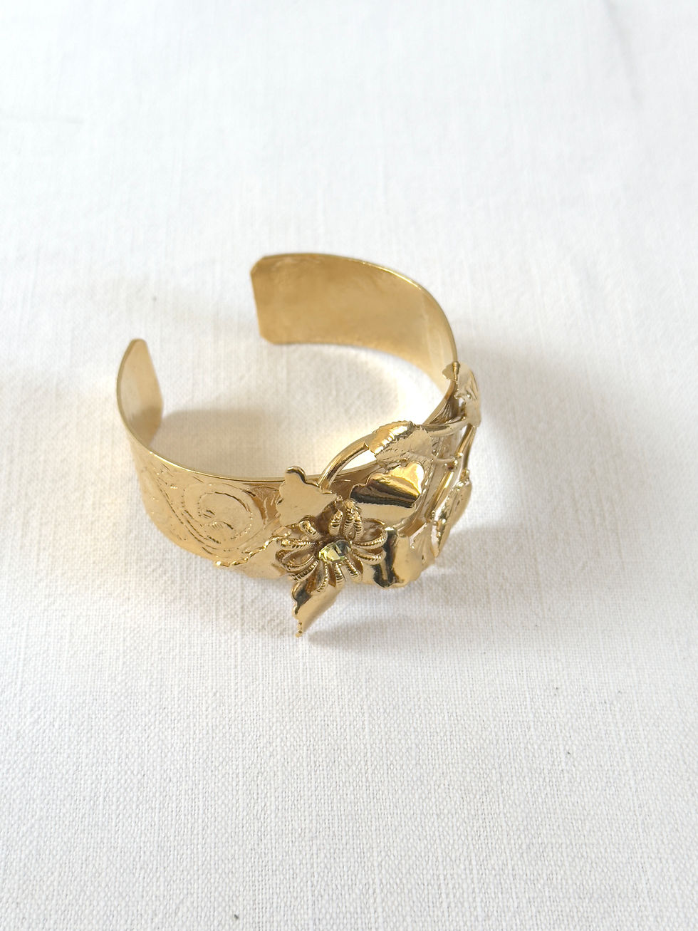 Miniature : Manchette florale précieuse 