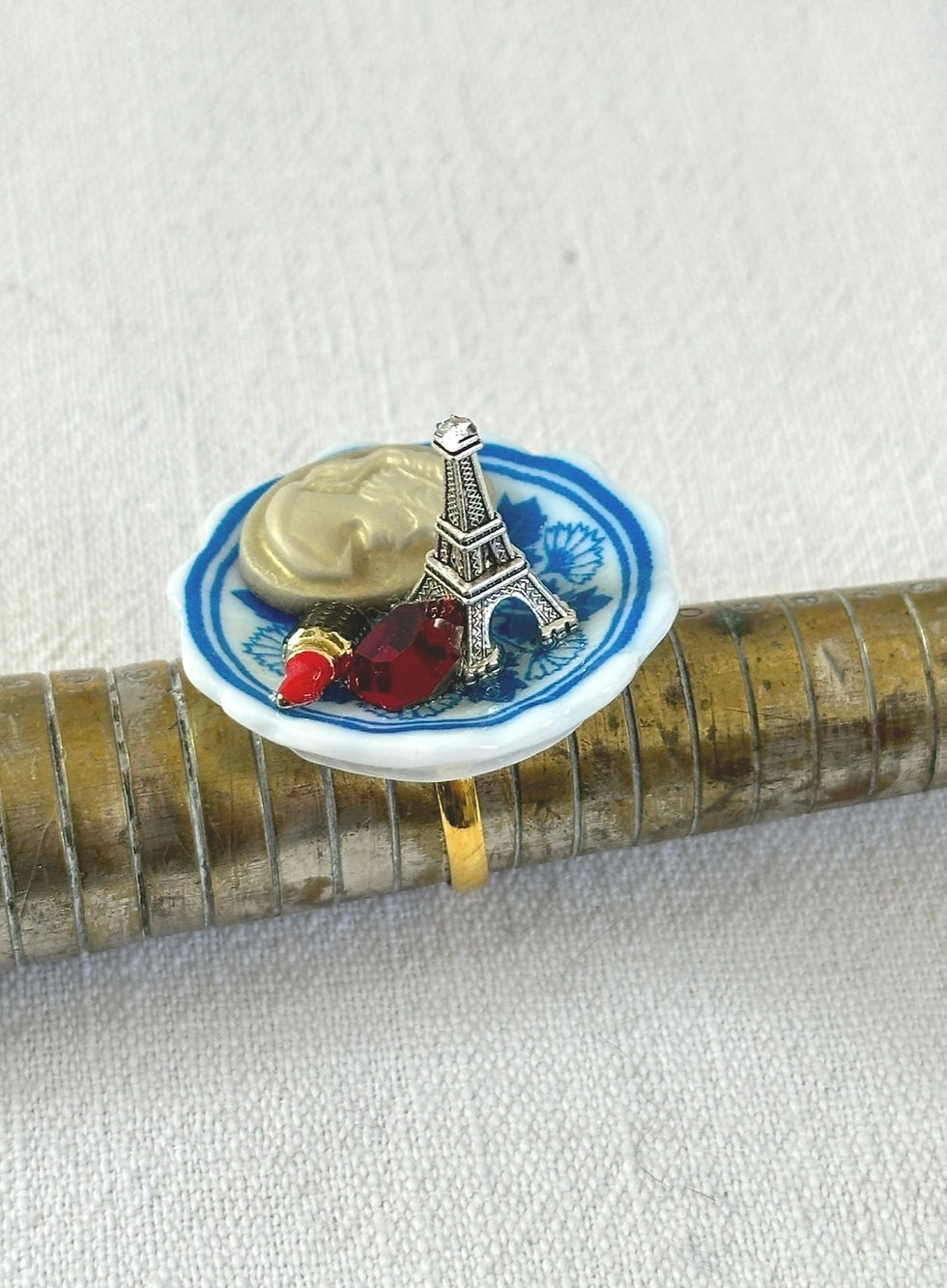 Thumbnail: Bague Paris 