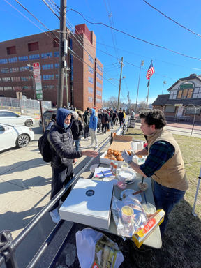 Hudson Dorms Free Bagel Event for Stevens Students