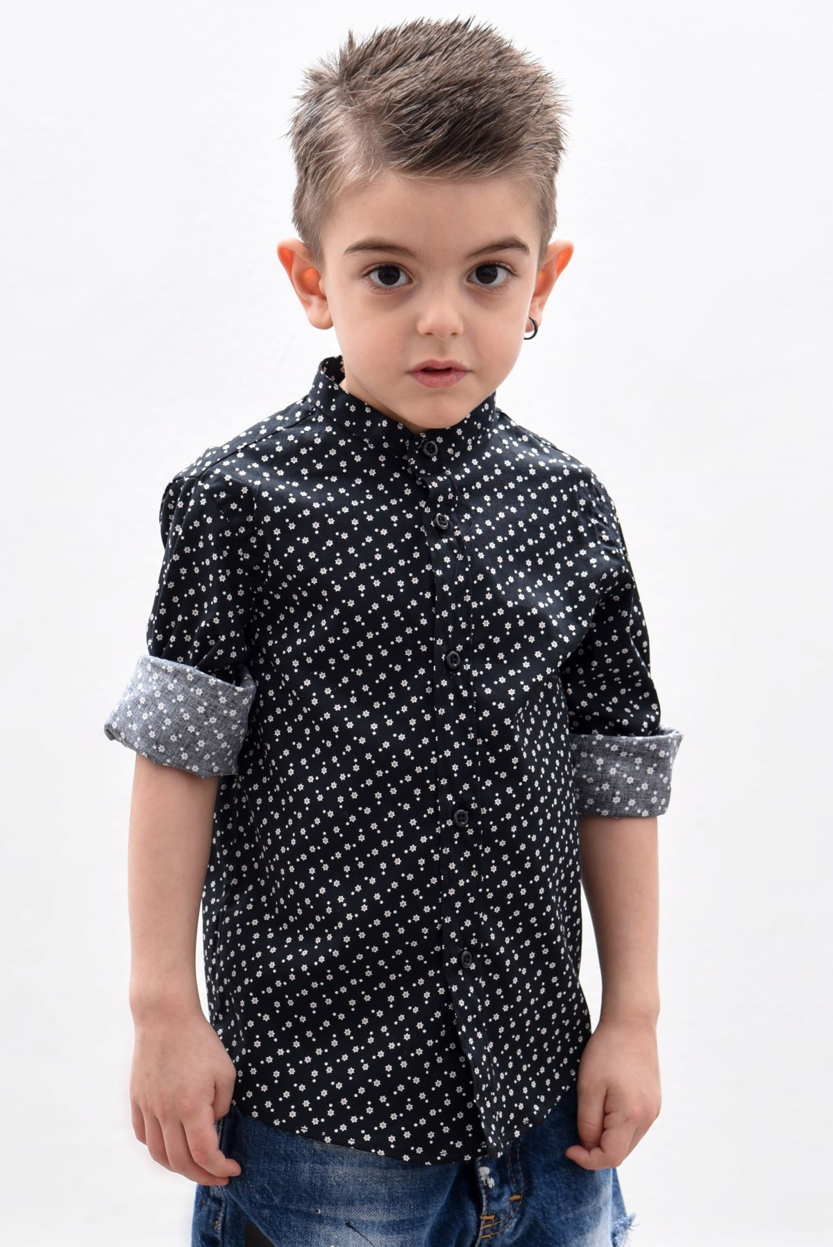 Camicia bambino fiori nera collo francese slim