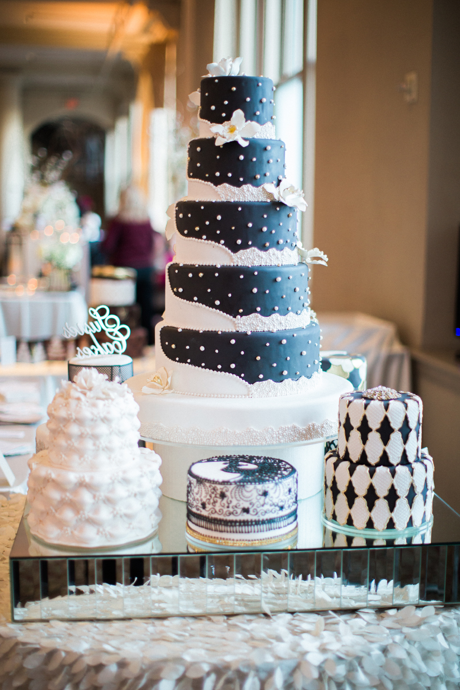 Susie's Cakes & Confections Houston Wedding Cakes