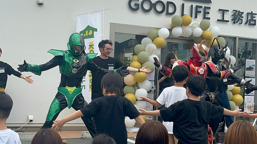 ロゼダンスを踊る社長