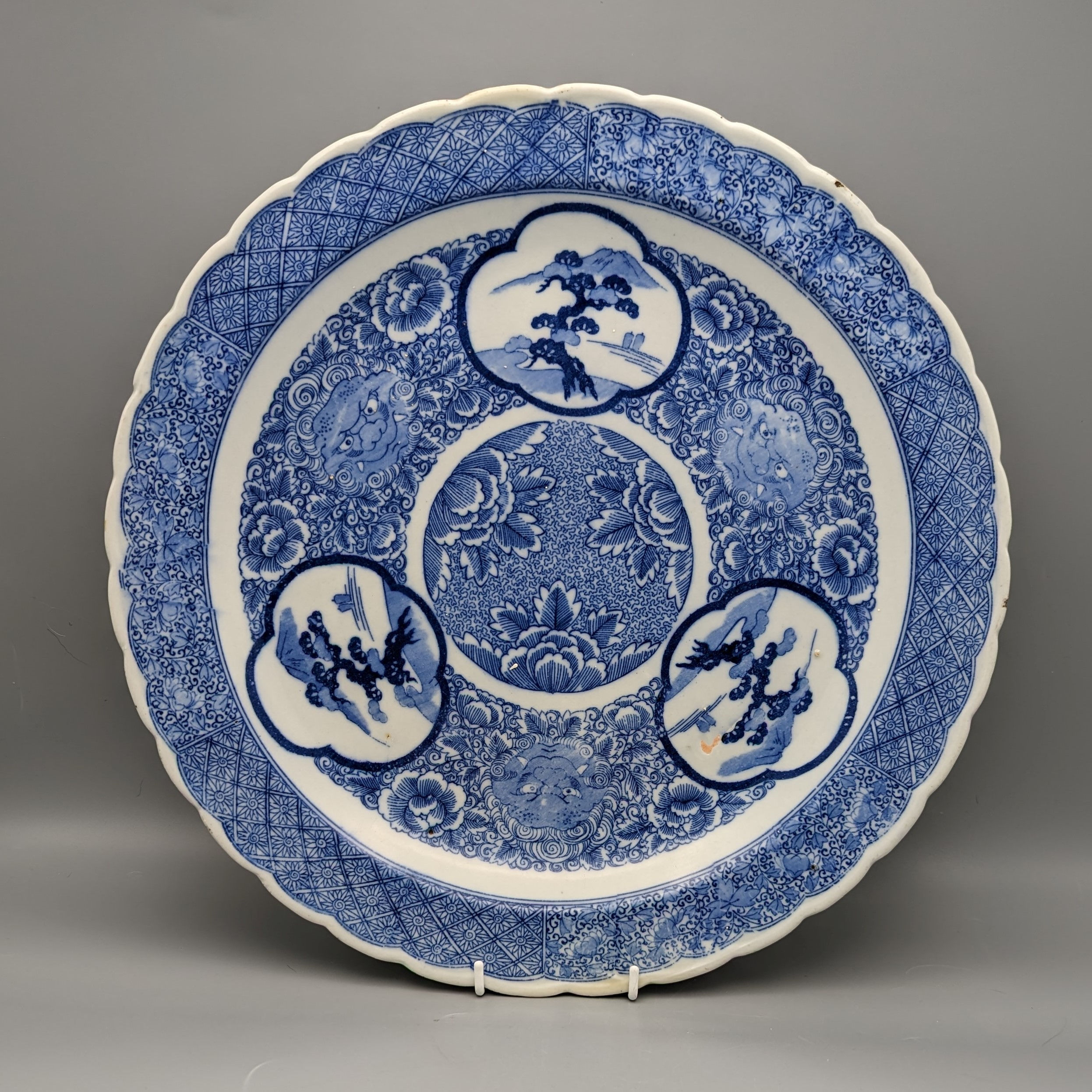 Japanese Transferware Platter – Central Medallion with Mythical Beasts