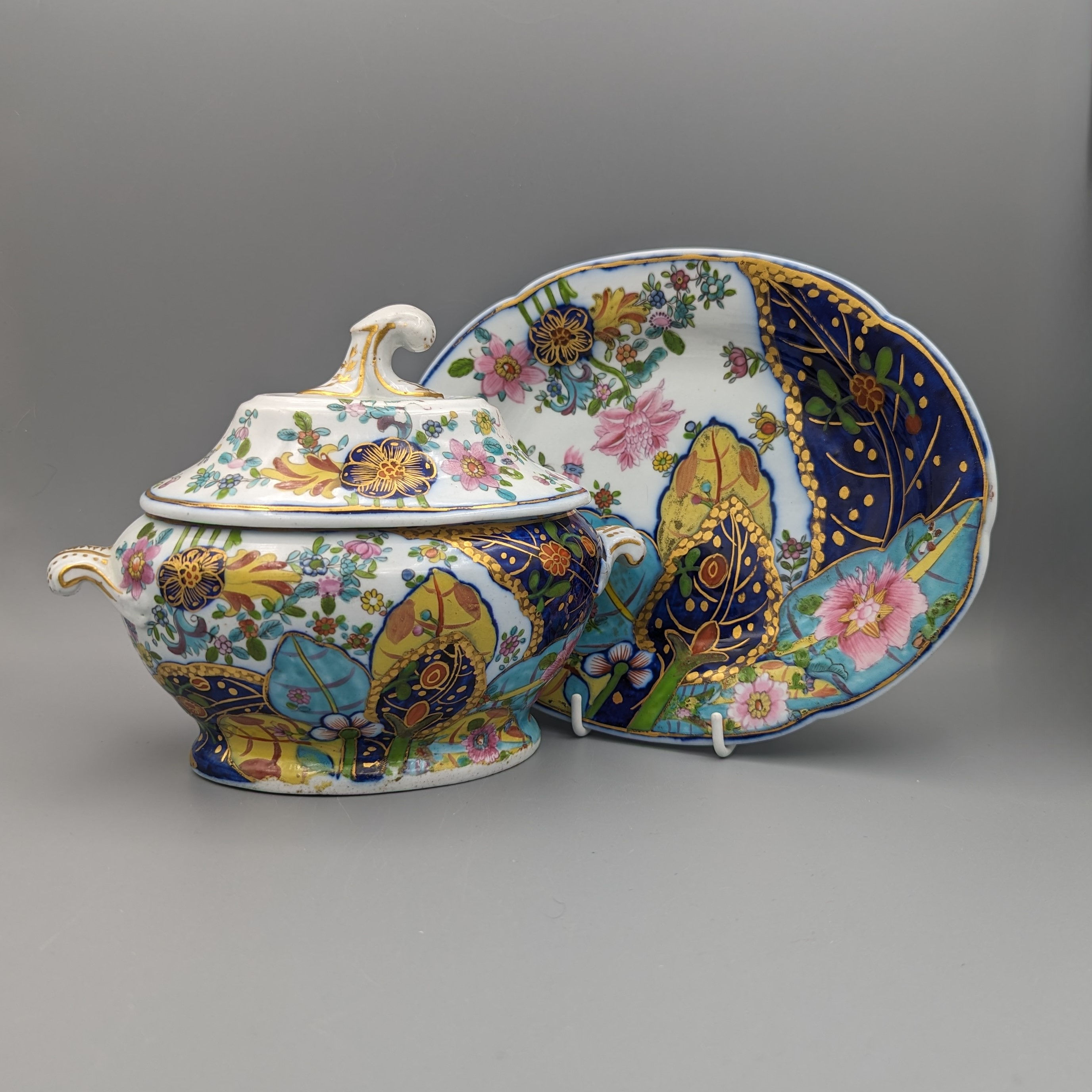 Coalport Tobacco Leaf Tureen and Undertray