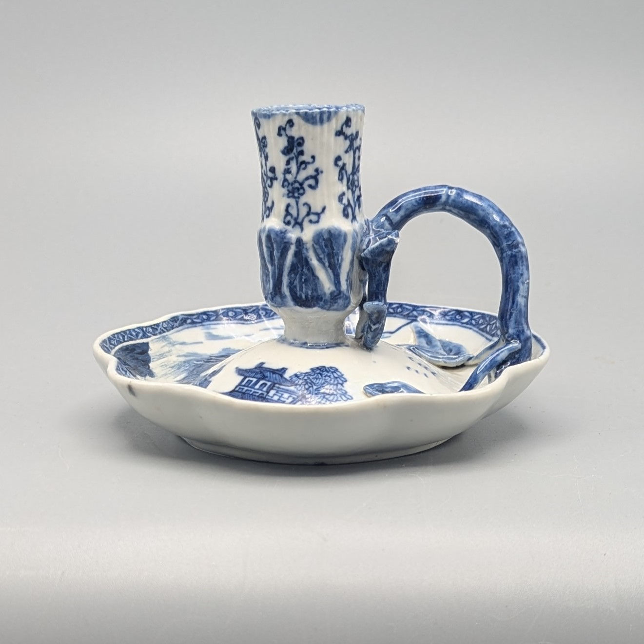 Chinese Export Porcelain Blue & White Chamberstick