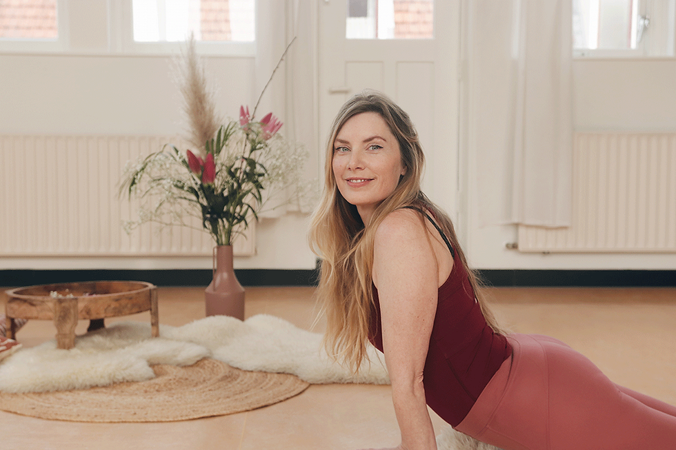 Vinyasa Flow Yoga bij Yogaschool Noord Amsterdam