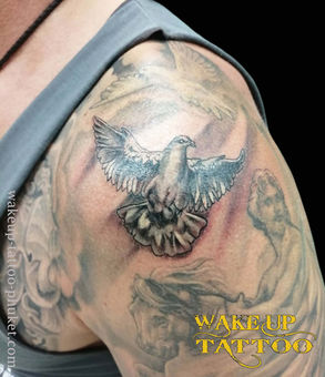 Pigeon Tattoo by Wake up Tattoo Phuket